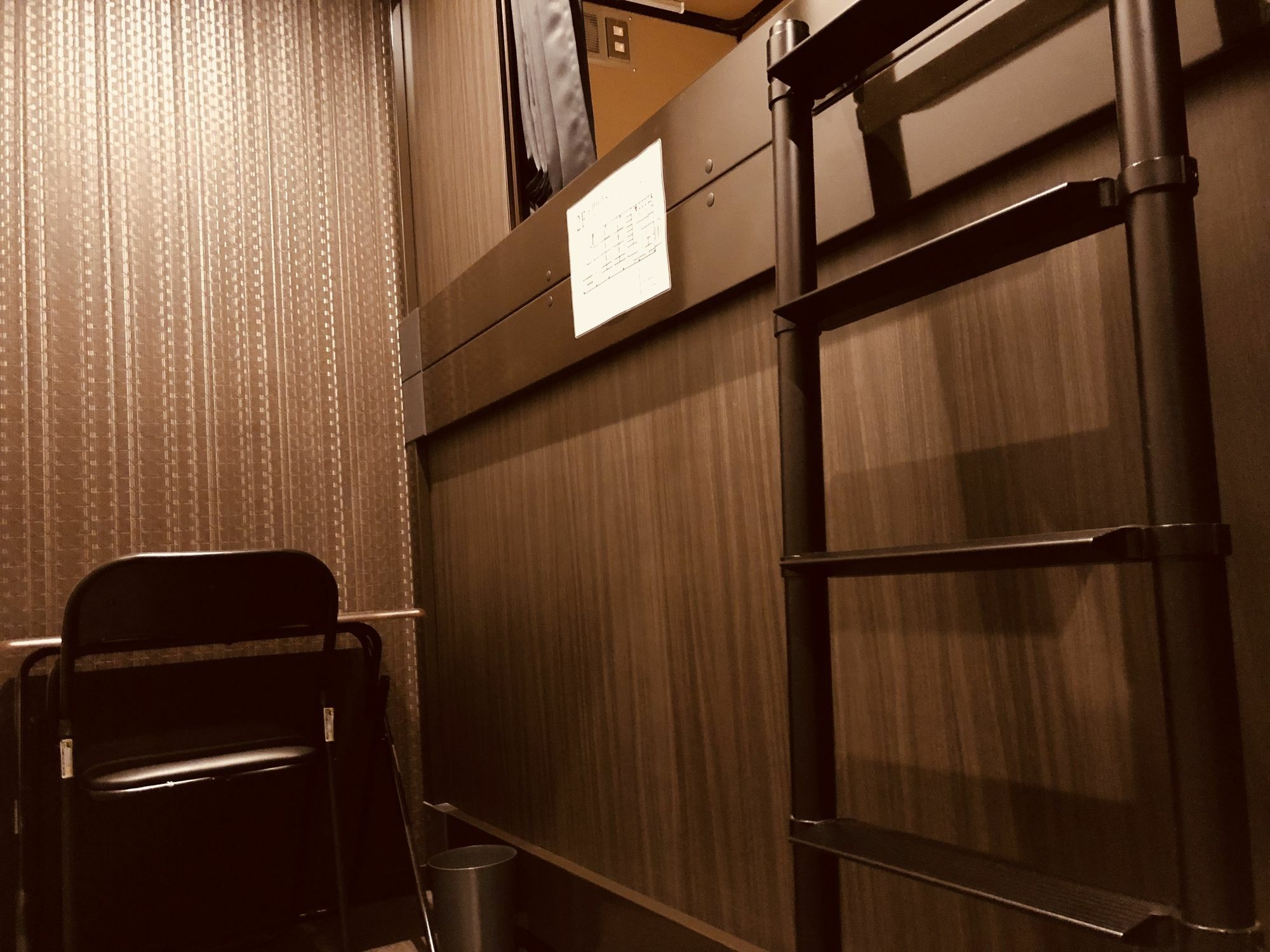 Capsule Hotel Hakodate Eksteriør billede
